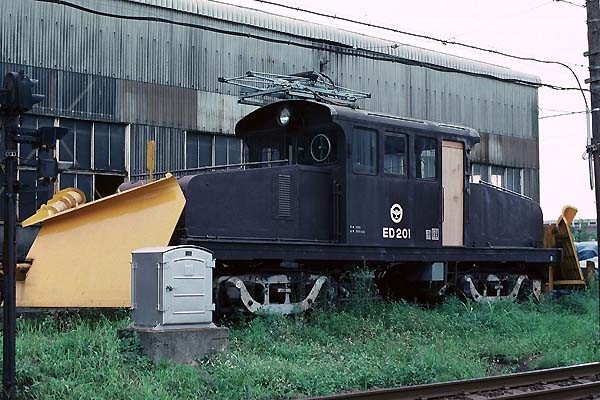 Hokuriku Tetsudo (Ishikawa Line) ED201