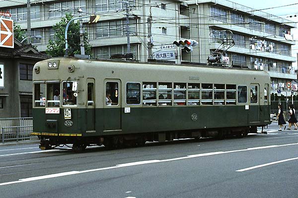 Kefuku Denki Tetsudo (Ranzan Line) Mobo 302