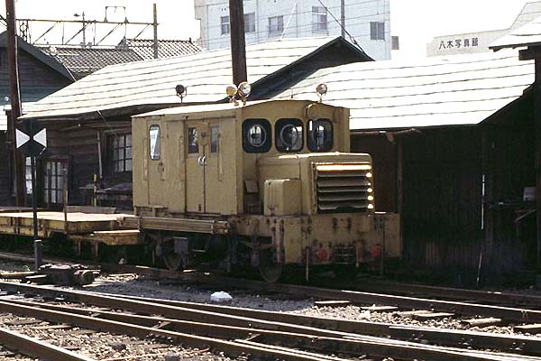 Kefuku Denki Tetsudo (Fukui Branch) Motorcar 