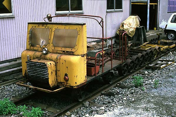 Konan Tetsudo (Owani Line) Motorcar 