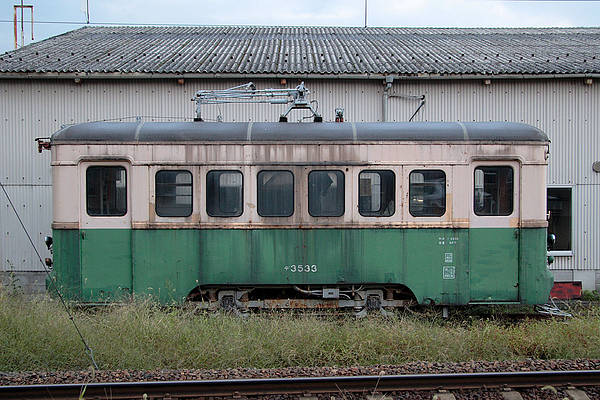 Toyama Chiho Tetsudo (Tram) De 3533