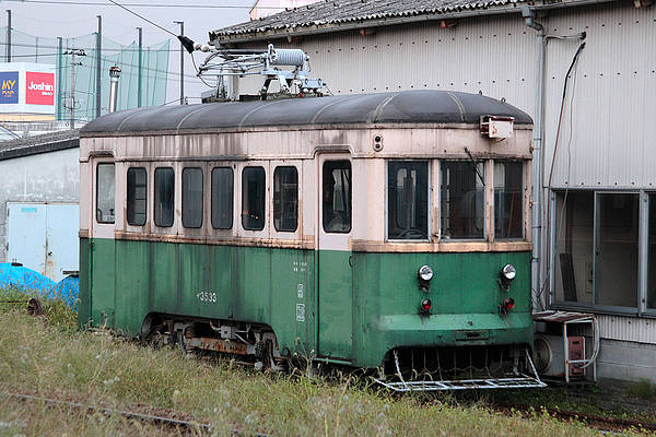 Toyama Chiho Tetsudo (Tram) De 3533