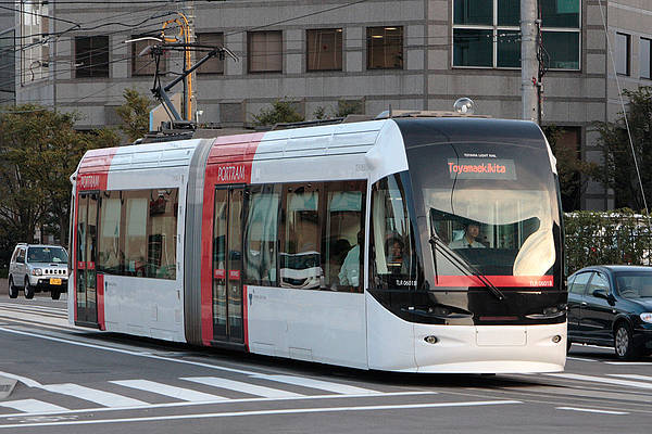 Toyama Light Rail TLR0601